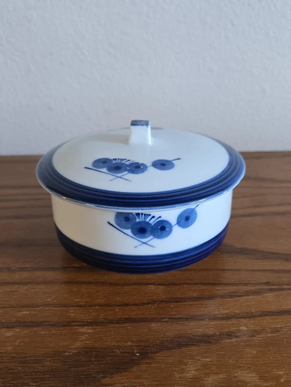 Vintage Japanese Porcelian Pickle Jar Tote 16